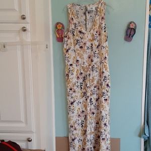 Old navy capri length romper jumpsuit